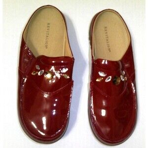 New Revitalign Womens Shoes Mules Red 11 Orthotic Embellished Pat Slip On NWOB
